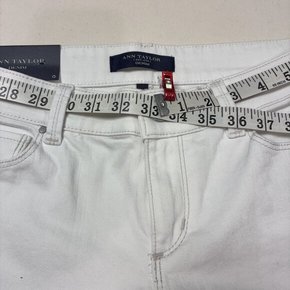 Ann Taylor Modern Boot Cut Low Waist White Denim Pants in Size 6 NWT - Picture 9 of 9